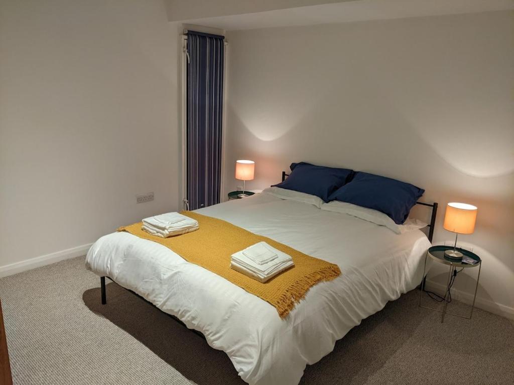 River House With Heated Pool June To Sep & Garden Twickenham Bagian luar foto