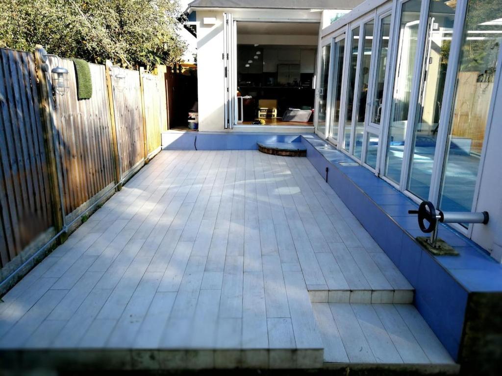 River House With Heated Pool June To Sep & Garden Twickenham Bagian luar foto